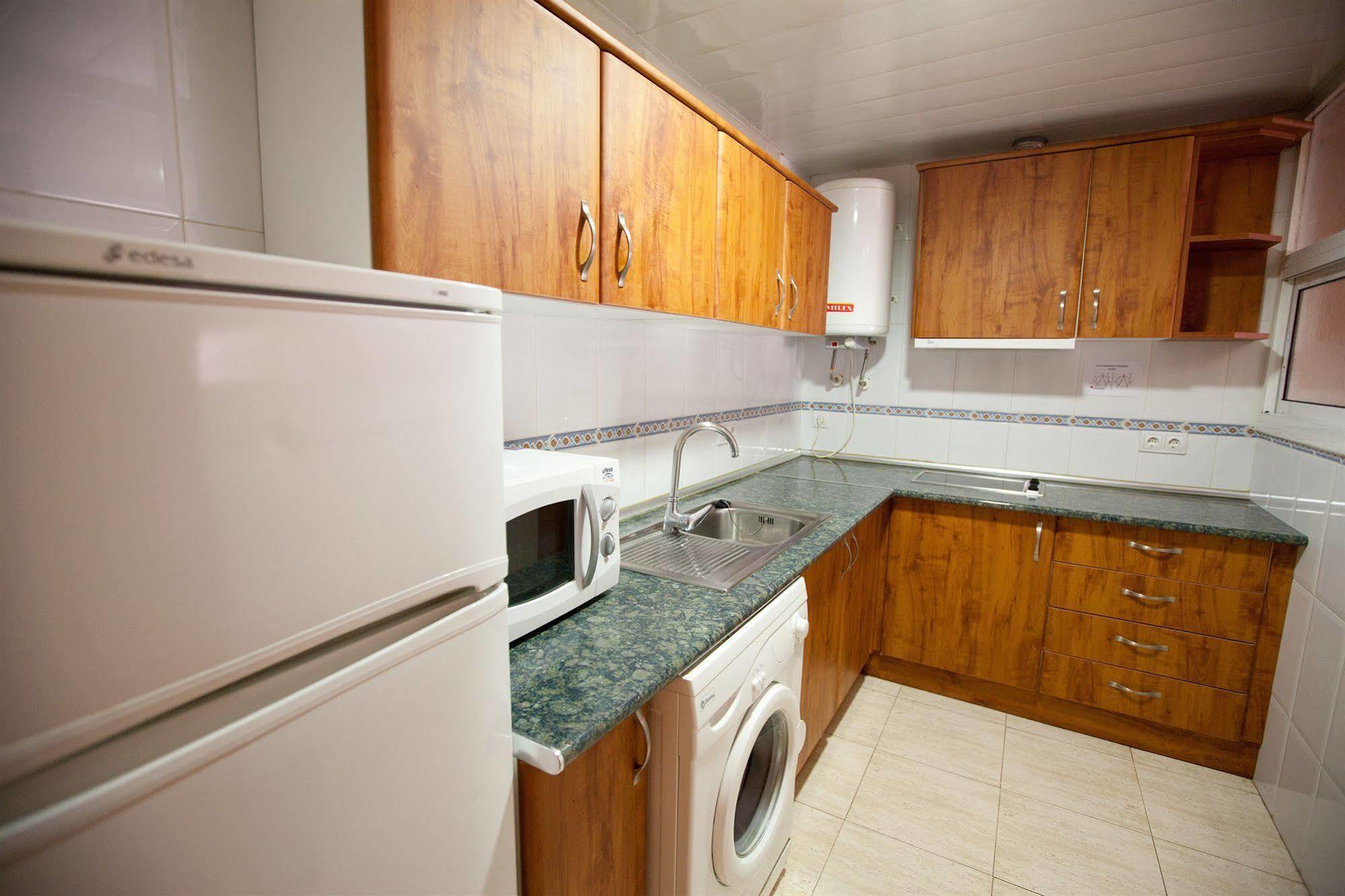 Apartaments Costamar Calafell Quarto foto